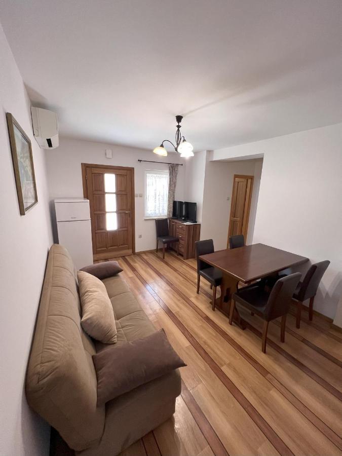 Apartmani Palme ฟุนตานา ภายนอก รูปภาพ